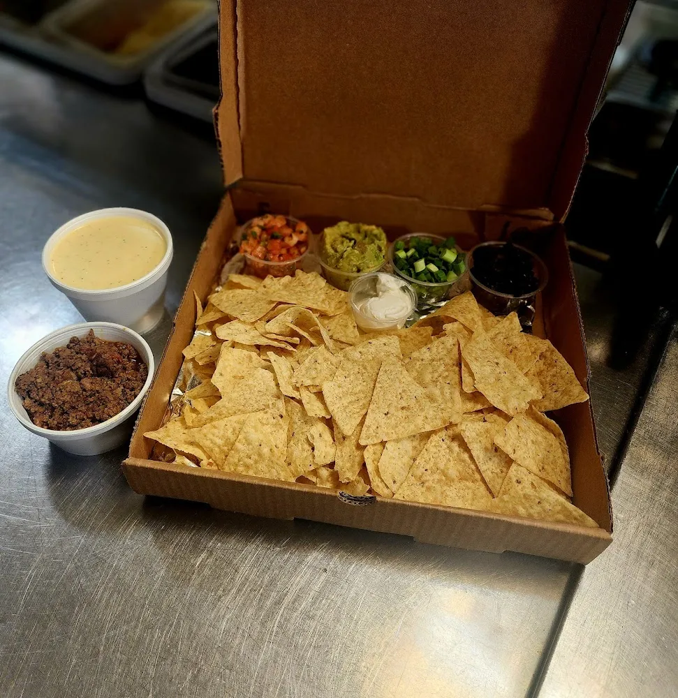 Togo Chips & Salsa
